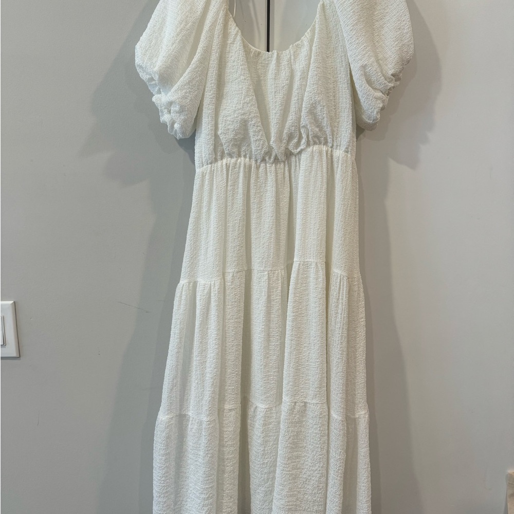 ASTR Cream Puff Sleeve Tiered Sundress